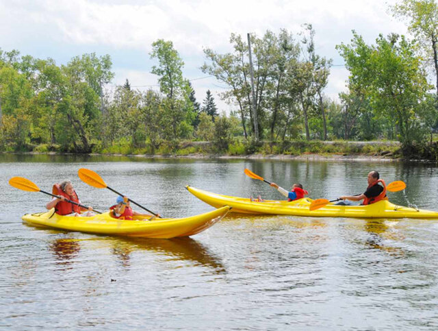 Kayak récréatif, Québec&nbsp;&nbsp;&nbsp;&copy; Base Plein Air Sainte-Foy