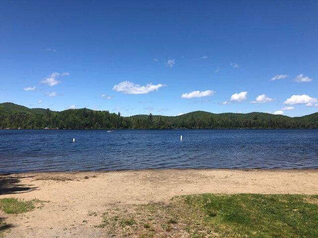 Plage municipale de Saint-Adolphe-d'Howard