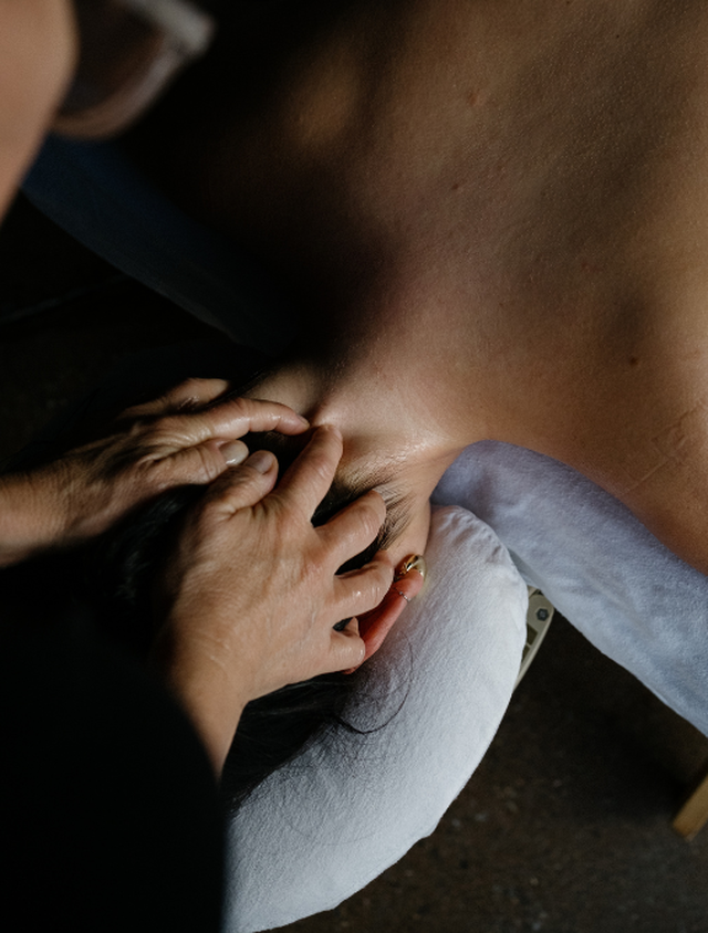 Massages et soins&nbsp;&nbsp;&nbsp;&copy; Alysson Gallant