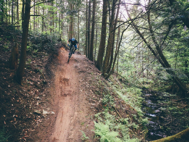 Vélo de montagne&nbsp;&nbsp;&nbsp;&copy; Énergie CMB