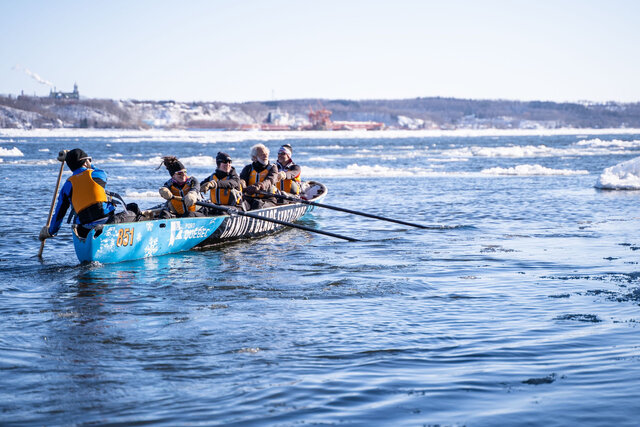 Canot à glace, Québec&nbsp;&nbsp;&nbsp;&copy; JeanePhoto