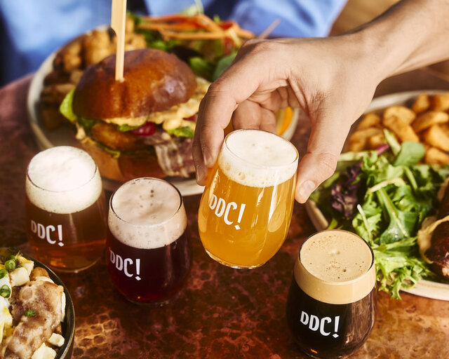 Brasserie Dieu du Ciel! - Repas et bière&nbsp;&nbsp;&nbsp;&copy; William Lapierre