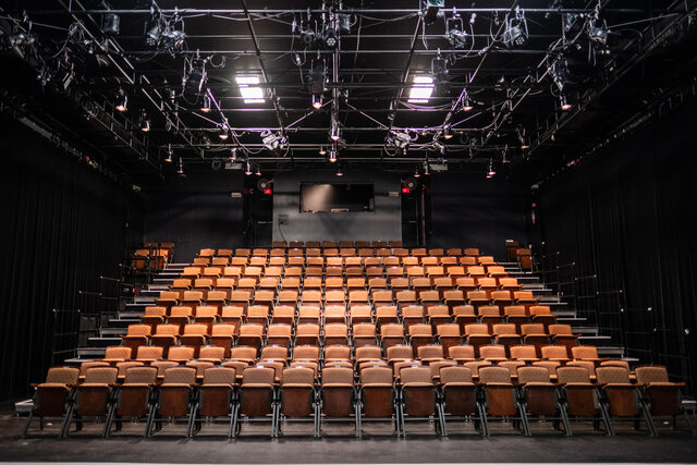 Salle de spectacle&nbsp;&nbsp;&nbsp;&copy; É.Lapointe