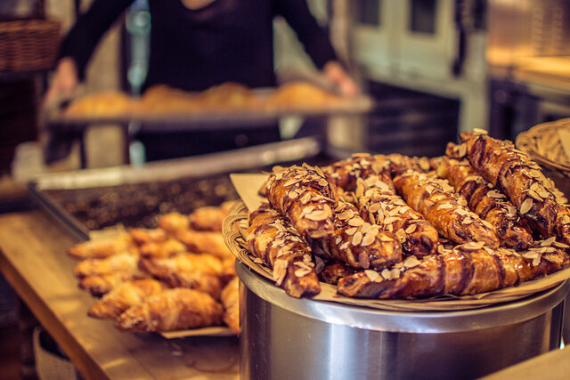 Olive et Gourmando - Croissants aux amandes&nbsp;&nbsp;&nbsp;&copy; L.Illian