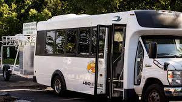 Autobus&nbsp;&nbsp;&nbsp;&copy; Autobus le Petit Train du Nord