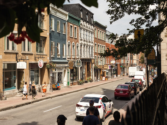 La rue Saint-Jean&nbsp;&nbsp;&nbsp;&copy; Société de développement commercial du Faubourg Saint-Jean