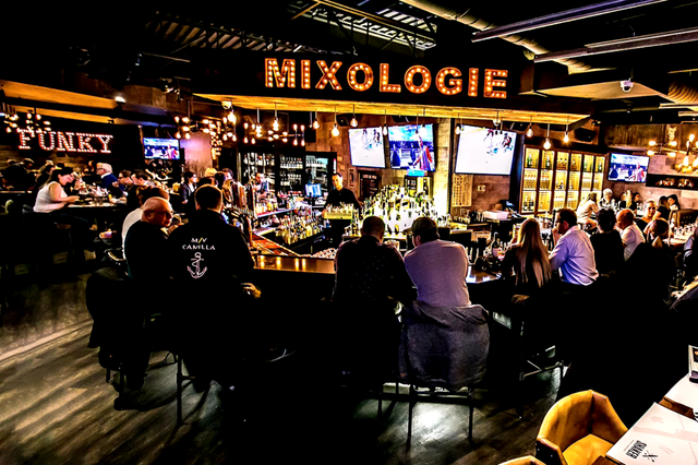 SHAKER Cuisine & Mixologie (Lévis)