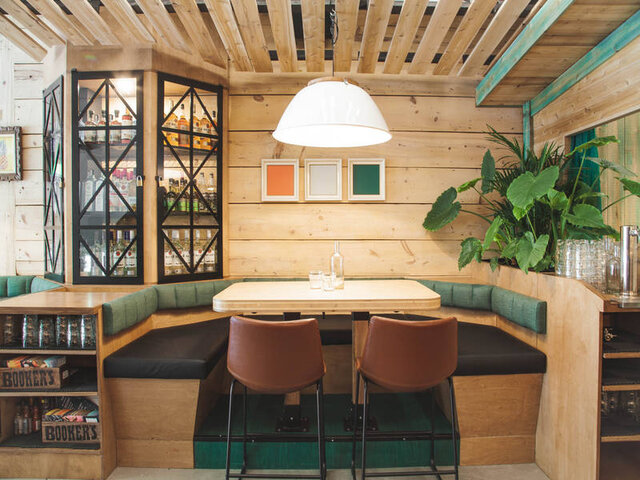 Banquette&nbsp;&nbsp;&nbsp;&copy; D.Paradis