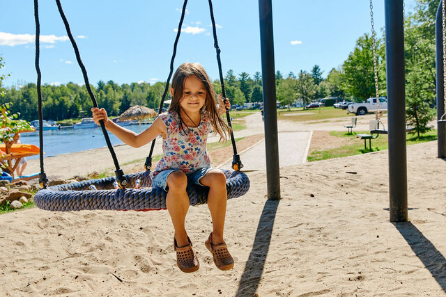 Parc&nbsp;&nbsp;&nbsp;&copy; M.Baril Tessier