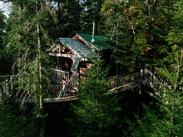 Maison dans les arbres&nbsp;&nbsp;&nbsp;&copy; L.Fayos
