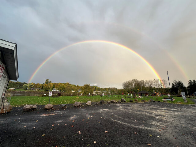 Arc en ciel vue vers camping&nbsp;&nbsp;&nbsp;&copy; Olivier Roy