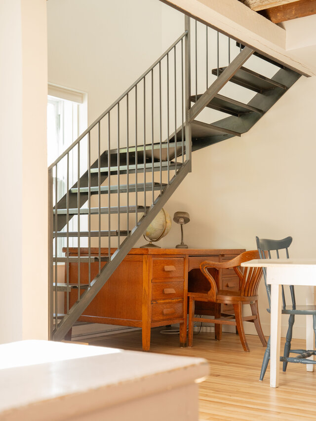 Maison Dudley - Loft - bureau sous escalier&nbsp;&nbsp;&nbsp;&copy; Fuji by Amelia