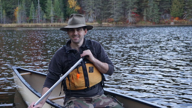 Canot en rivière, Outaouais&nbsp;&nbsp;&nbsp;&copy; Sophie Moreau-Parent