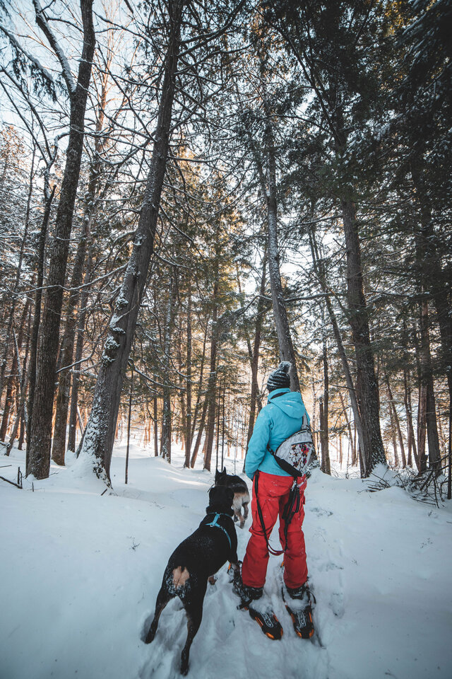 Raquette&nbsp;&nbsp;&nbsp;&copy; Tourisme Outaouais/J.Samson photographie