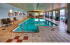 Piscine intérieure