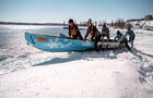 Canot à glace sur la neige © Jeane Photographie