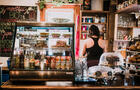 Comptoir de pâtisseries maison&nbsp;&nbsp;&nbsp;&copy; V.Blais