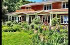 Chalet au bord de l'eau