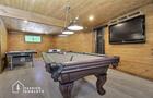 Salle de jeux&nbsp;&nbsp;&nbsp;&copy; Passion Chalets