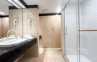 Salle de bain chambre&nbsp;&nbsp;&nbsp;&copy; Hôtel Lac Carling