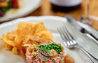 Tartare de boeuf&nbsp;&nbsp;&nbsp;&copy; Chez Lionel
