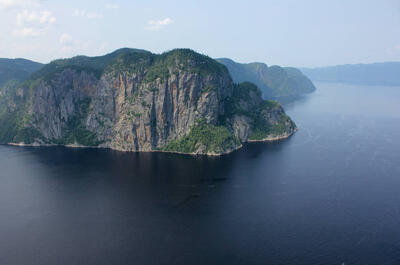 Navettes maritimes du Fjord (Rivière-Éternité – Parc national Fjord-du-Saguenay)