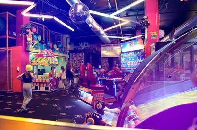 Centre d&rsquo;amusement Arcade Carie Factory