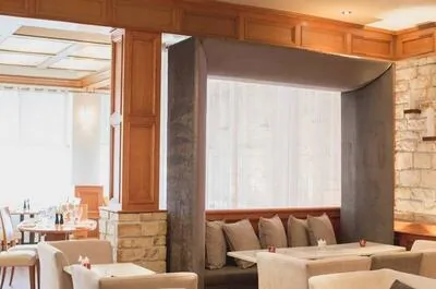 MC Lounge