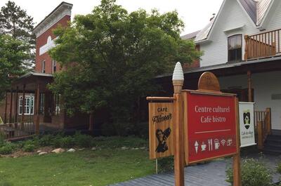 Café du Flâneur – P’tit Bonheur de Saint-Camille