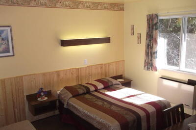 AUBERGE MOUNTAIN VIEW