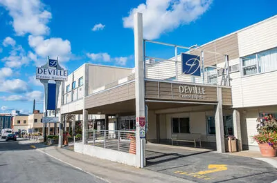 DEVILLE CENTRE HÔTELIER