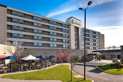 HÔTEL HOLIDAY INN LAVAL MONTRÉAL