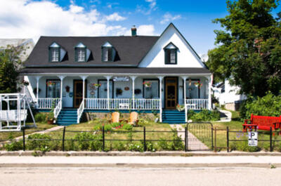Les Condotels de Tadoussac Inc. (Maison Hovington)