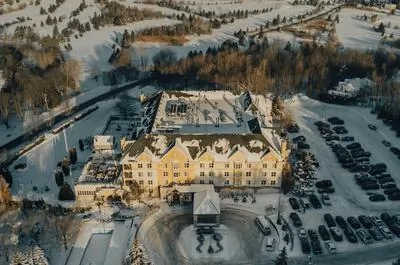 HÔTEL CHÂTEAU-BROMONT