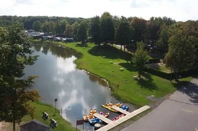 CAMPING DOMAINE DES ÉRABLES – PARKBRIDGE