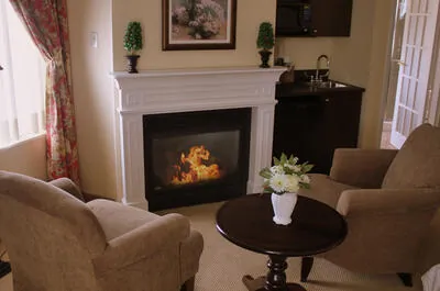 HÔTEL VALLEA BROMONT, TAPESTRY COLLECTION BY HILTON