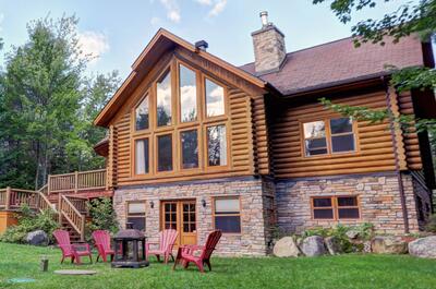 Chalet Authentik 27 – Fiddler Lake Resort