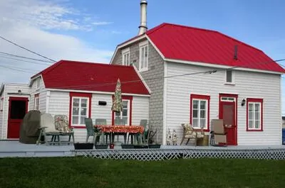 CHEZ MÉMÉ DOYLE