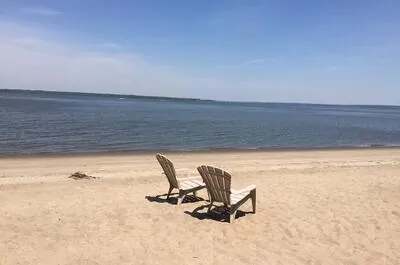 CHALET BELLE PLAGE SUR LE FLEUVE