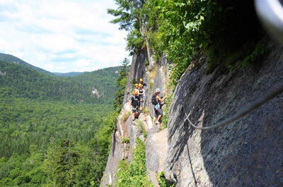 PARC D’AVENTURE EN MONTAGNE, LES PALISSADES
