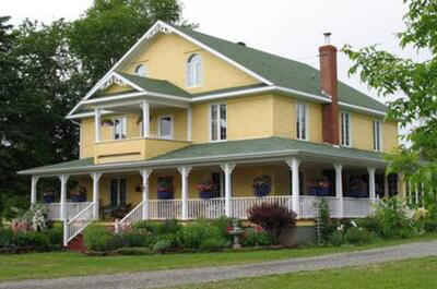 AUBERGE CAP CHALEURS