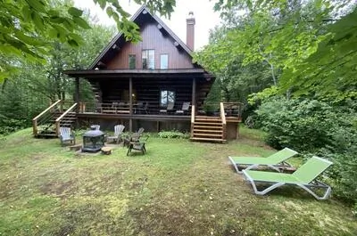 CHALET BOIS ROND L&rsquo;ORIGNAL