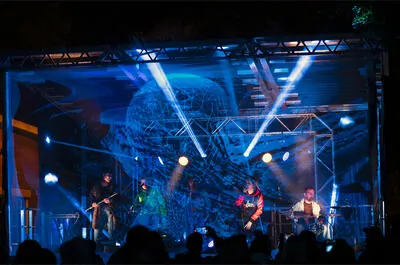 Lumifest – Arts numériques et bouffe de rue