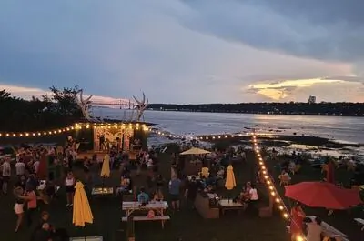 La Cour arrière de Lévis