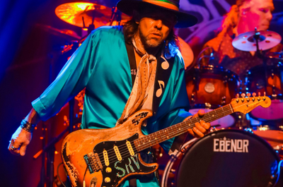 SRV TRIBUTE – HOMMAGE À STEVIE RAY VAUGHAN