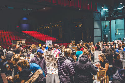Marché des Fêtes au Théâtre Denise-Pelletier
