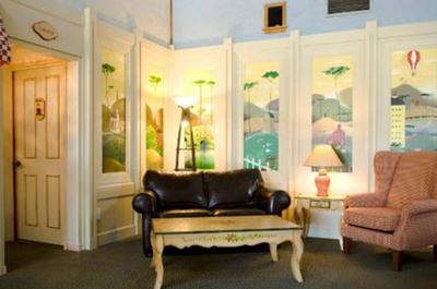 Petit Salon