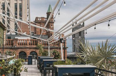 Terrasse Place d'Armes