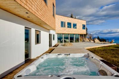 Extérieur avec spa