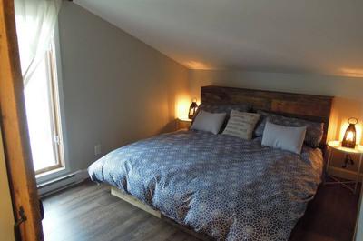 Chambre très grand lit